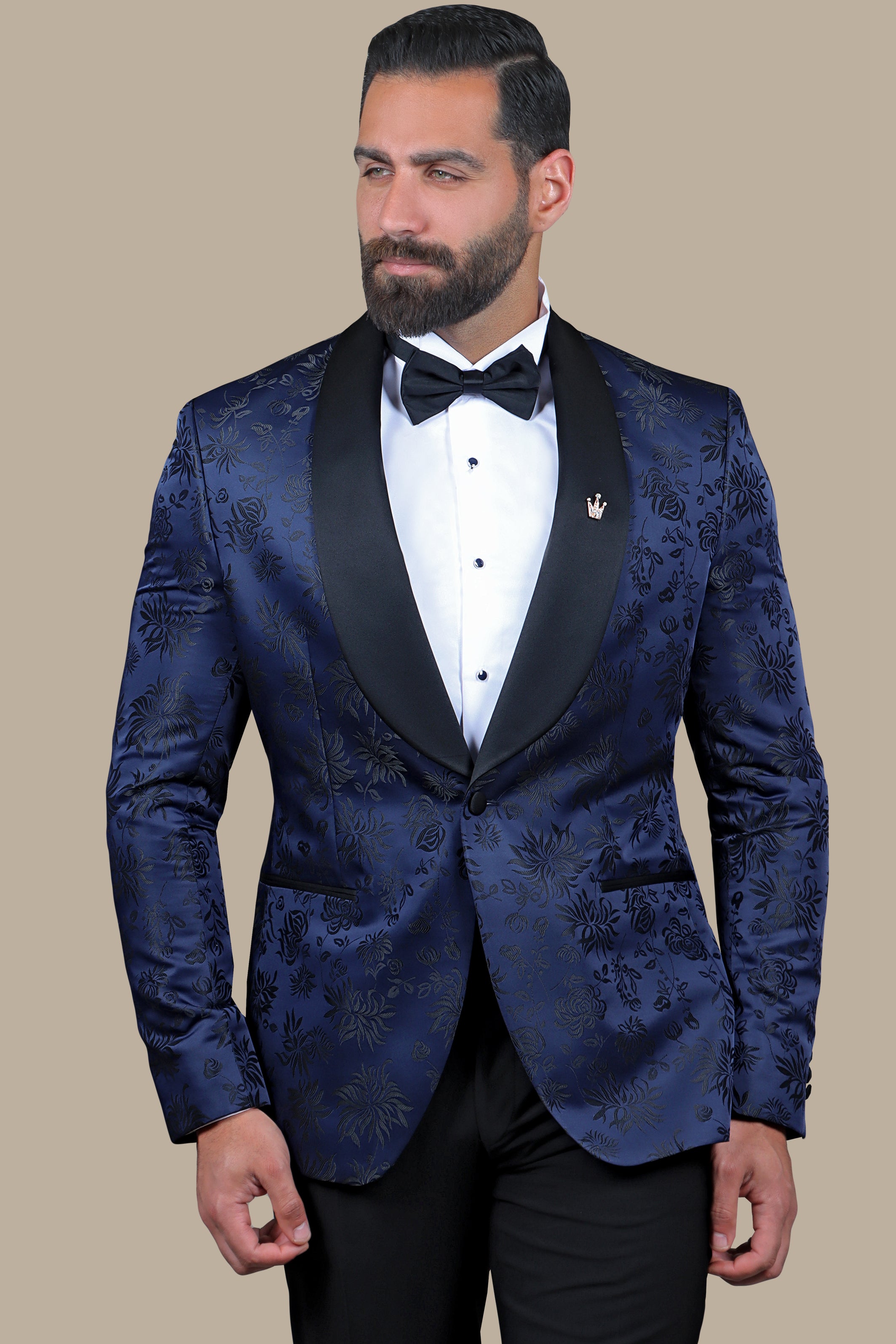 Navy Bloom: FV Tuxedo with Wide Col Chale Floral Print