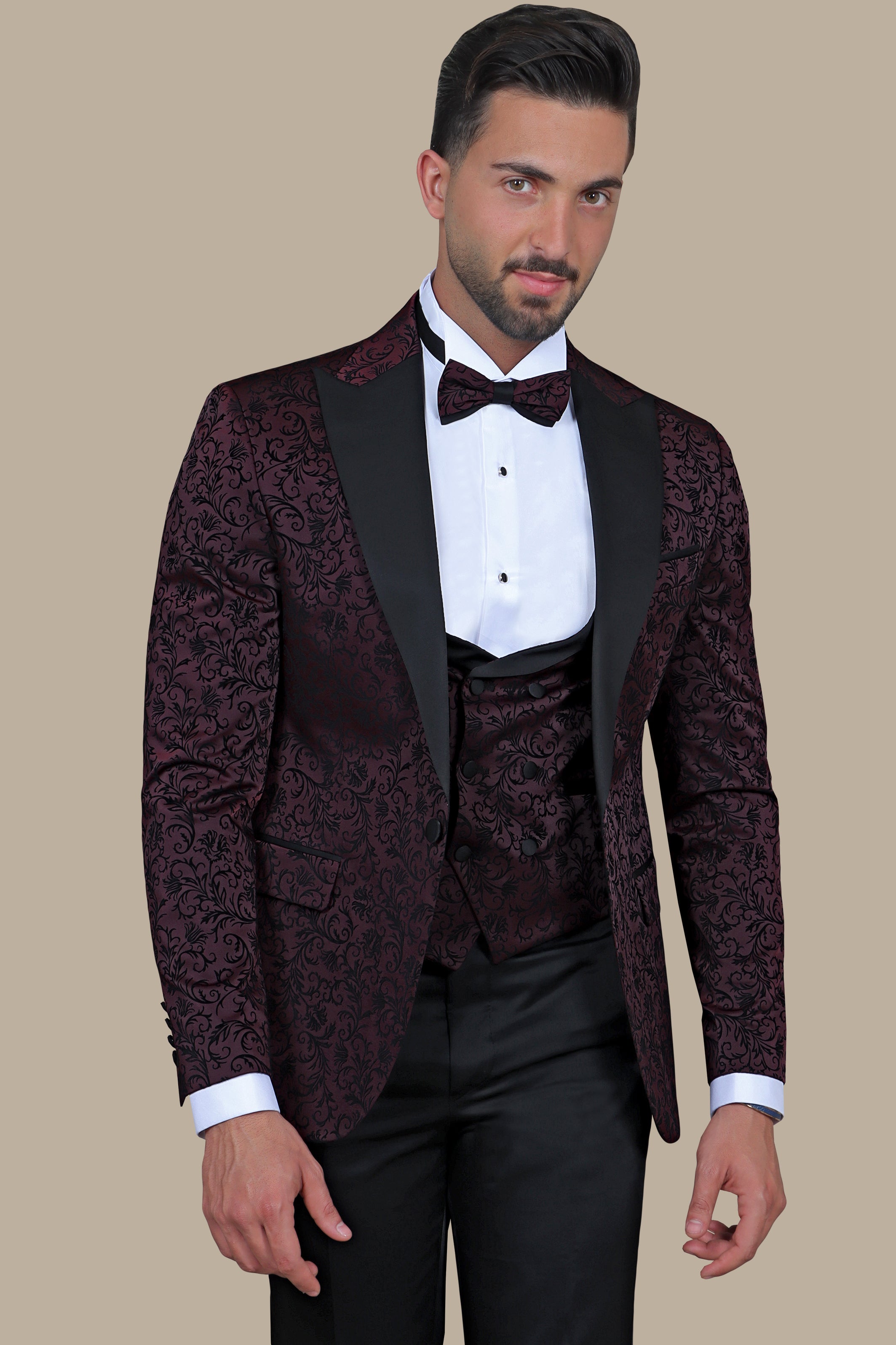 Burgundy Elegance: Tuxedo Jacquard Leaves 4-Piece Set