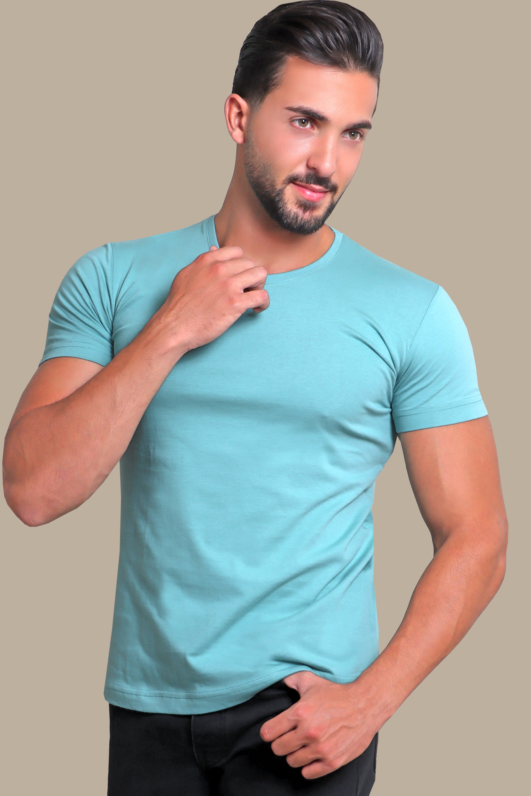 T-Shirt Basic V-Neck | Green