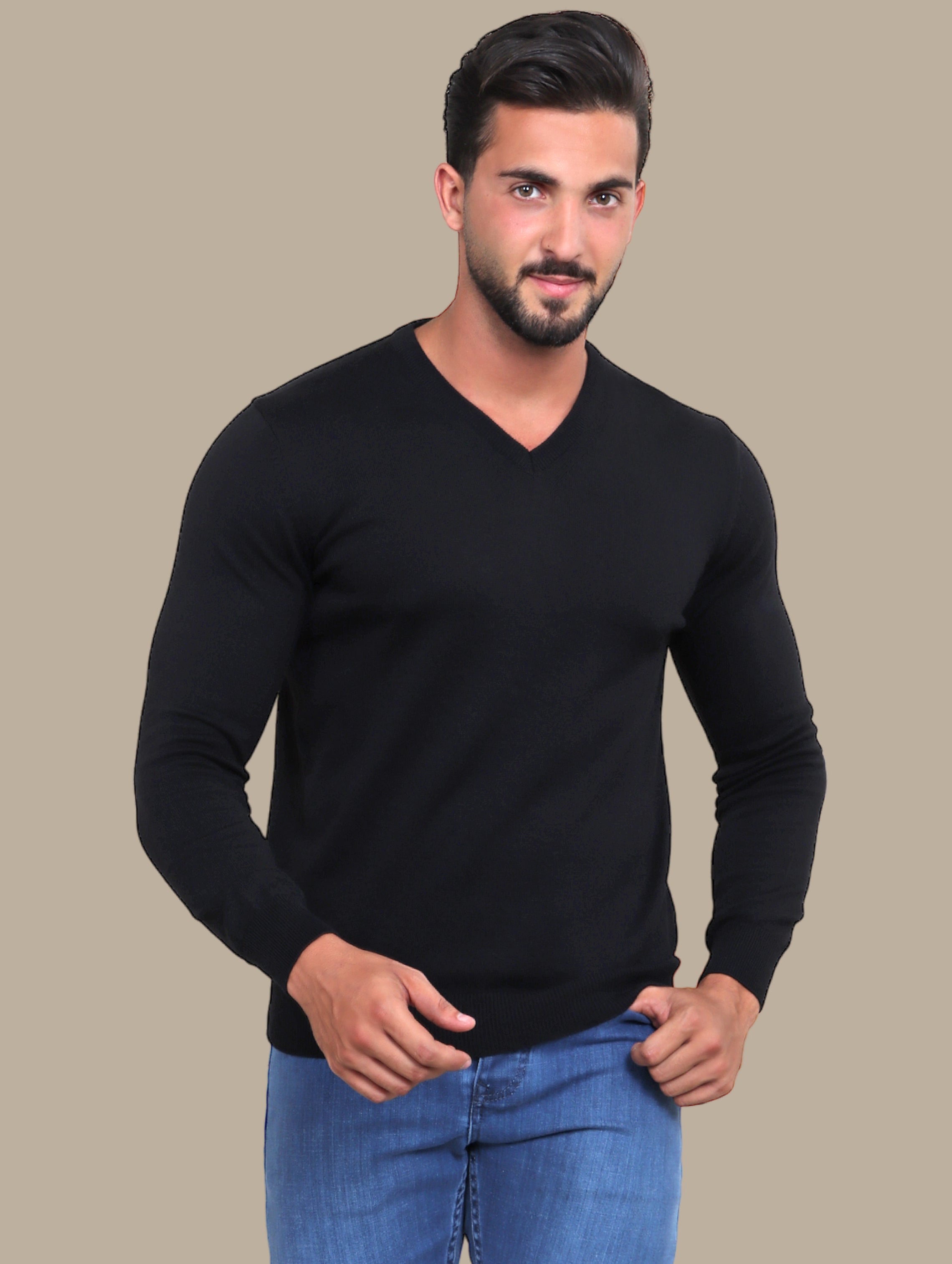 Sweater V-Neck Basic Black