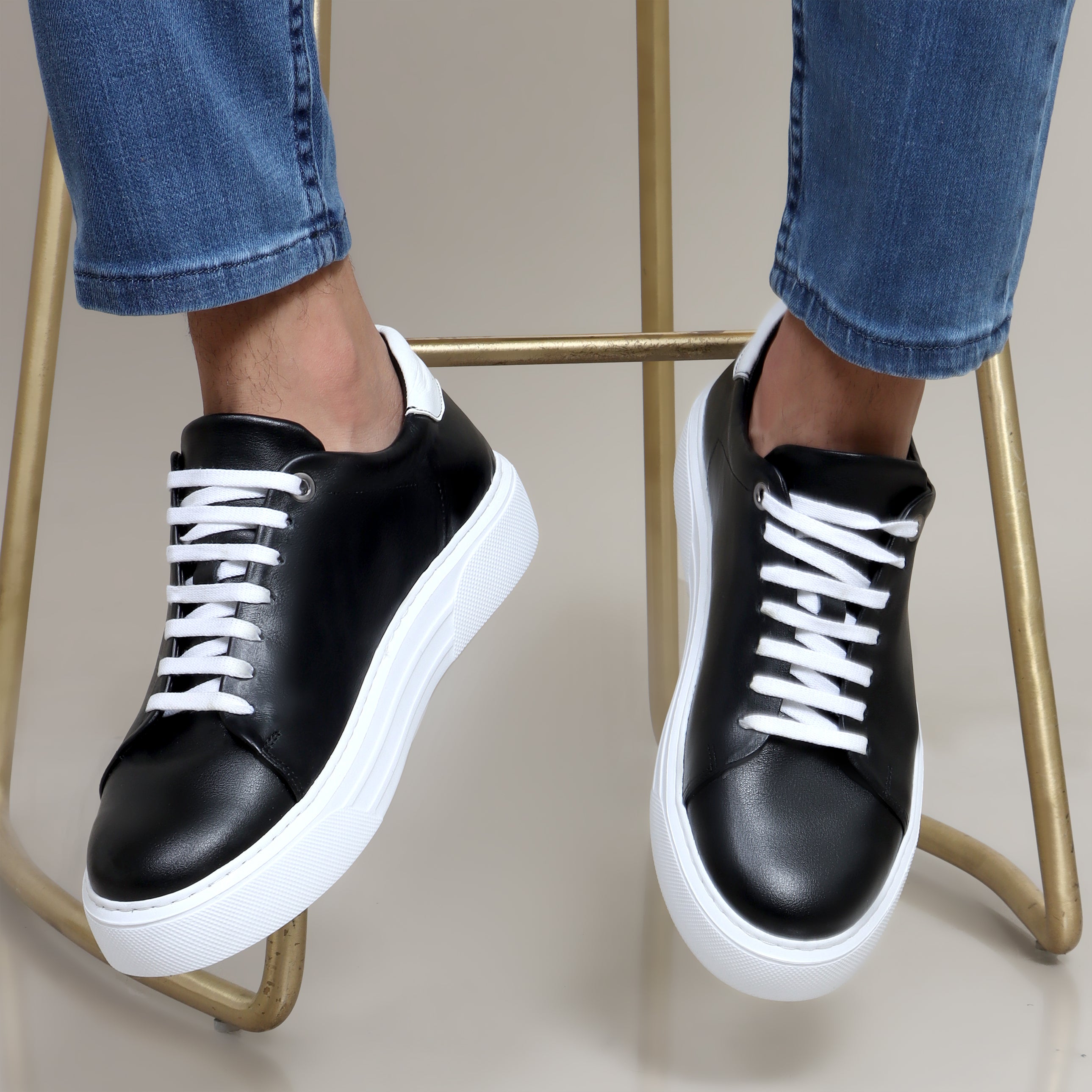 Shoes Sneakers White Lace Alexander Basic | Black