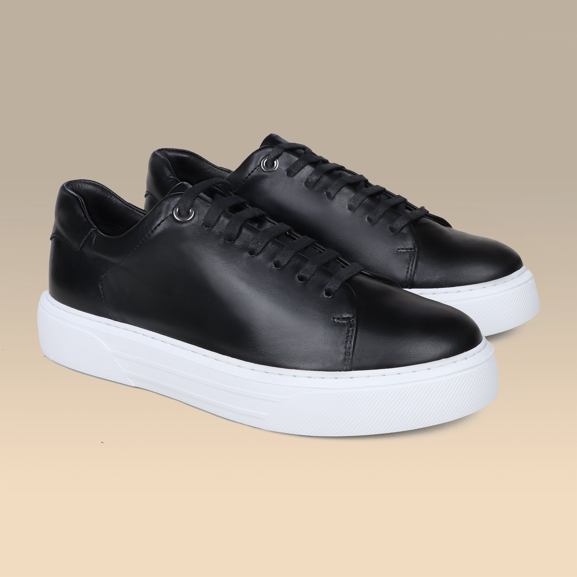 Alexander Basic Full Black: Sleek Comfort in Soft Sneaker Style
