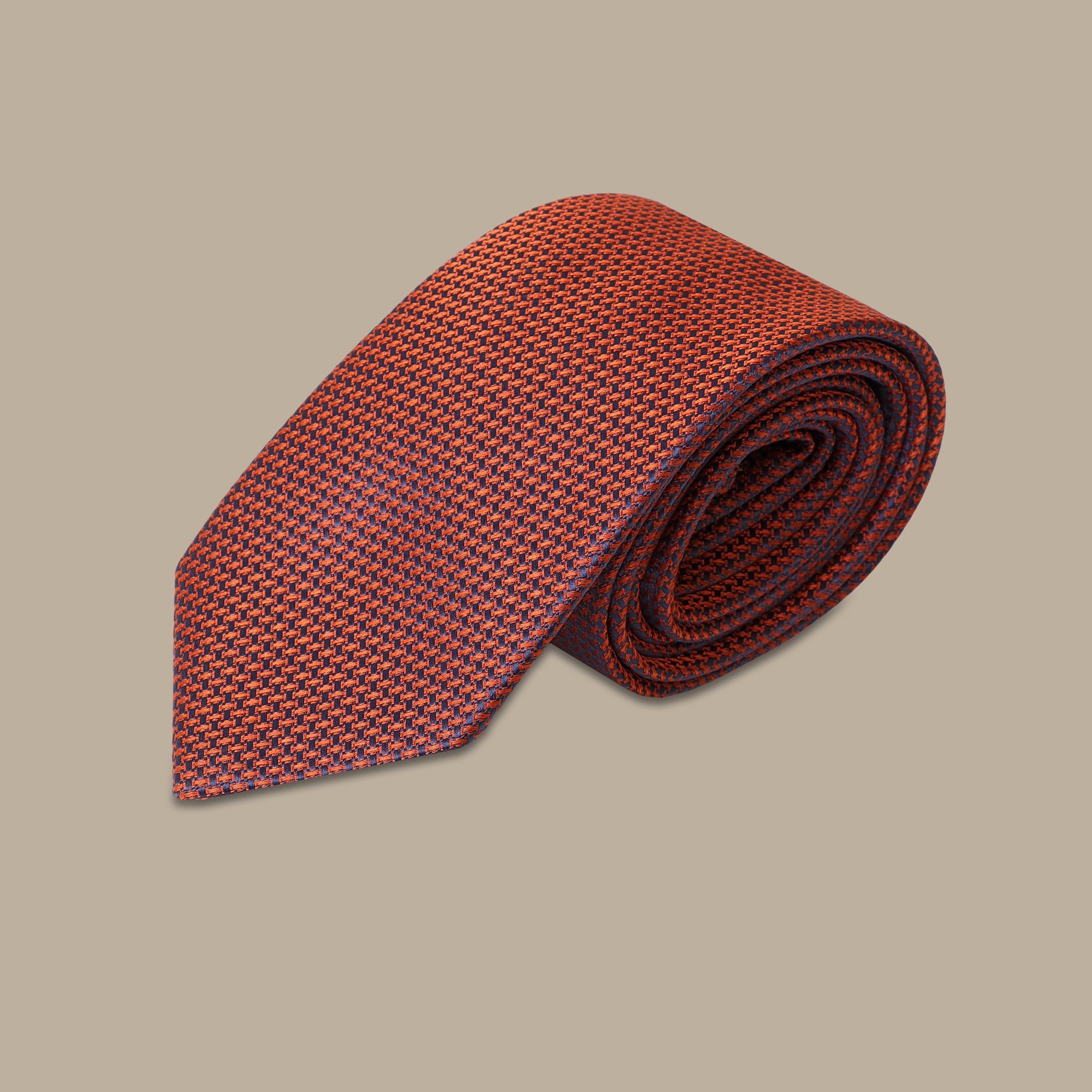 Havane Sophistication: Small Pattern Print Tie