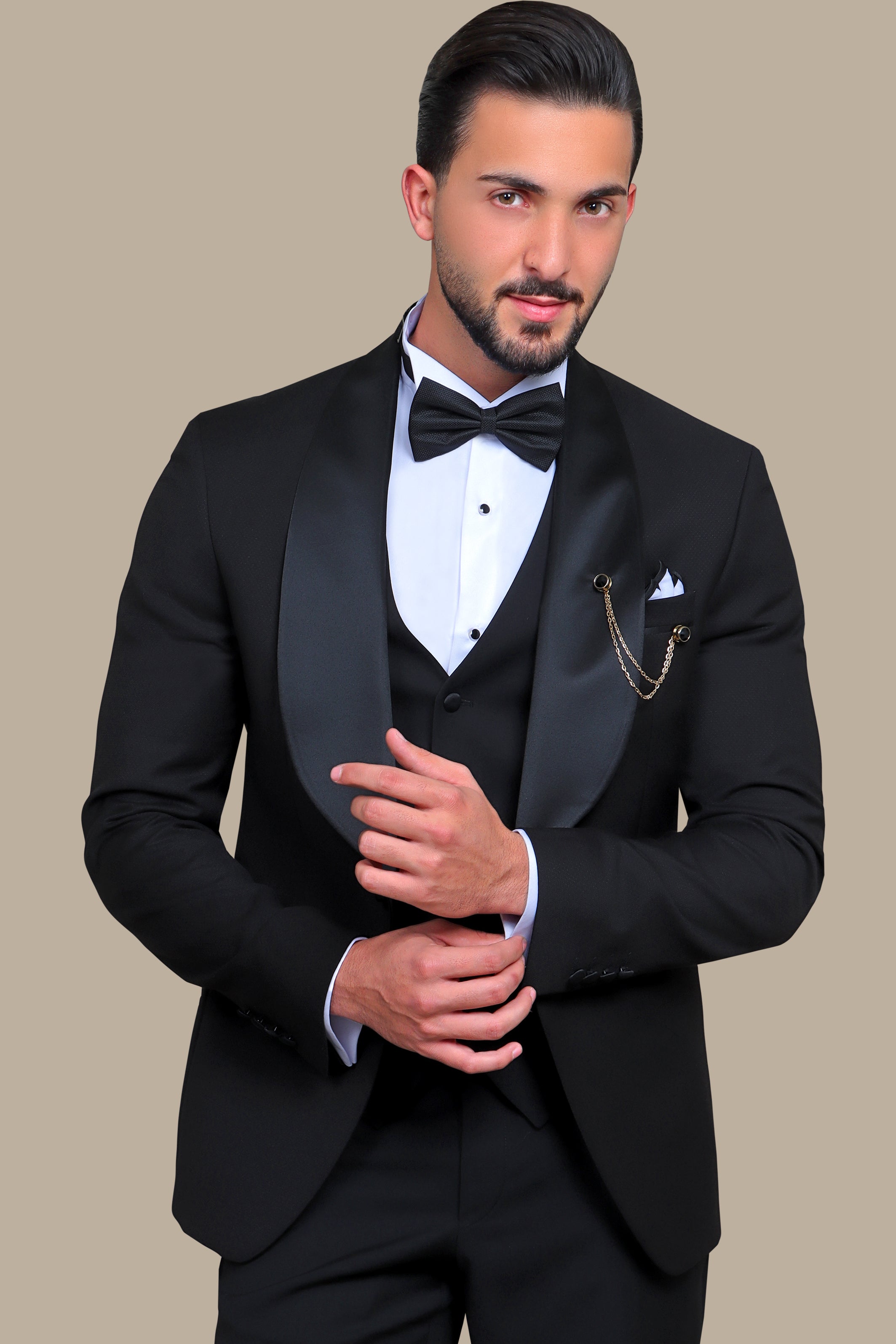 Sophisticated Elegance: Black Wide Shawl Collar Tuxedo for Timeless Style
