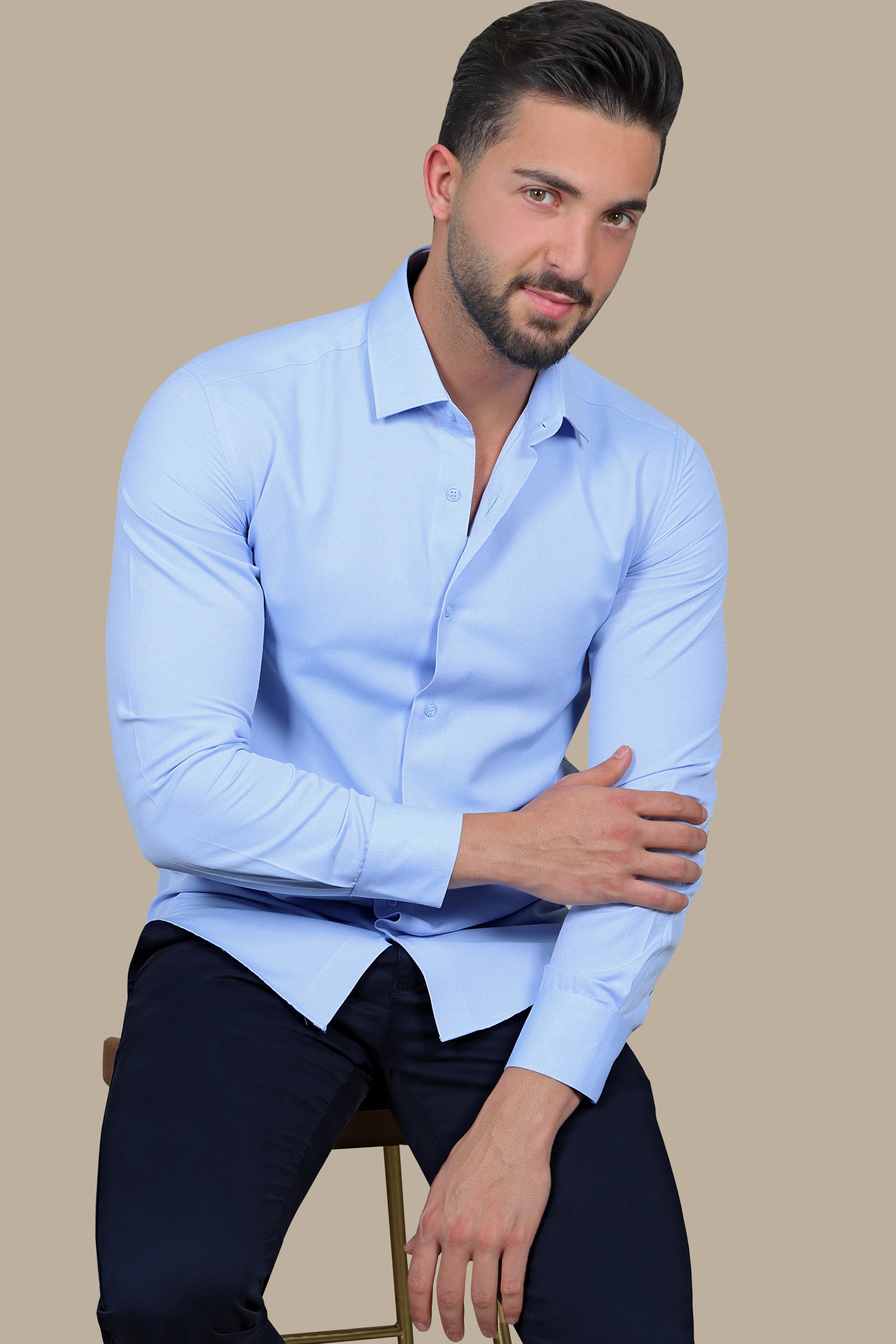 Blue Horizon: Chambray Slim Fit Shirt for Effortless Elegance