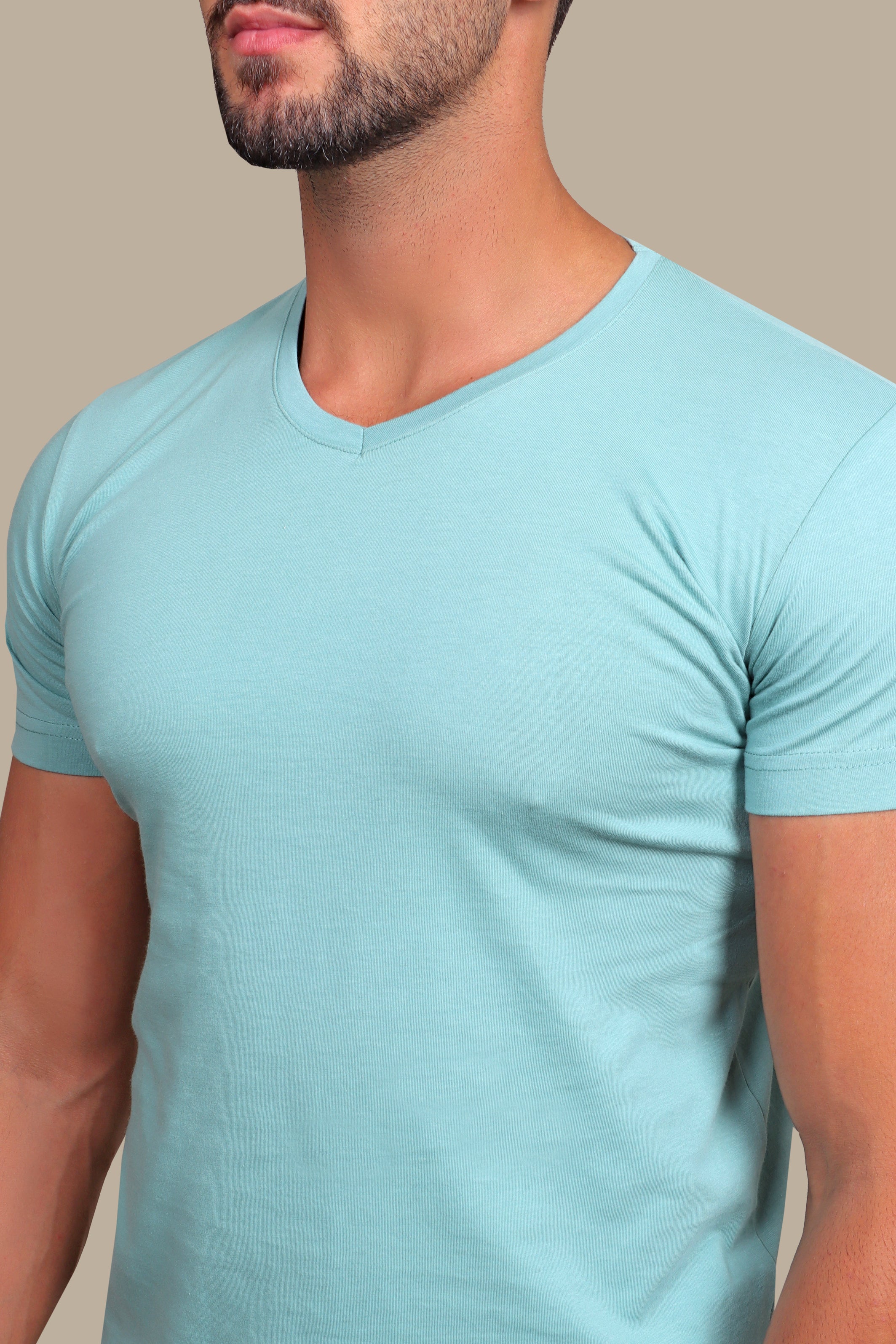 T-Shirt Basic V-Neck | Green
