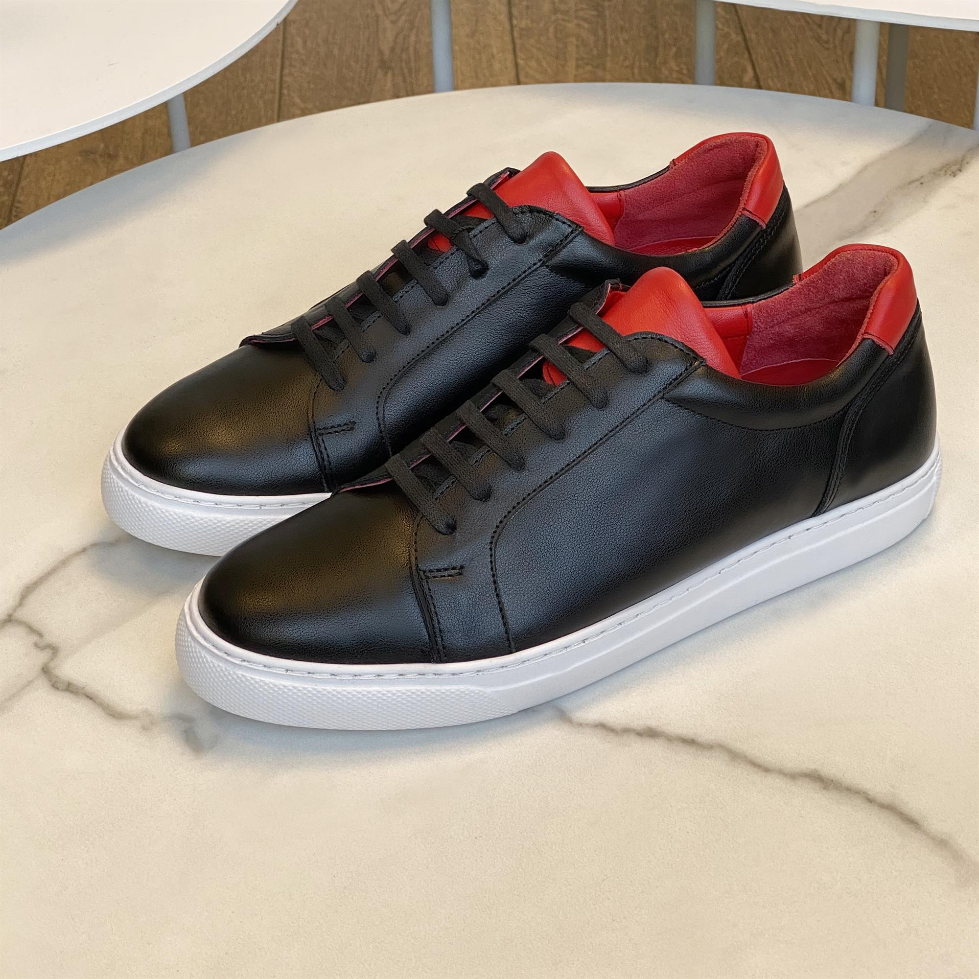Shoes Sneakers | Black & Red