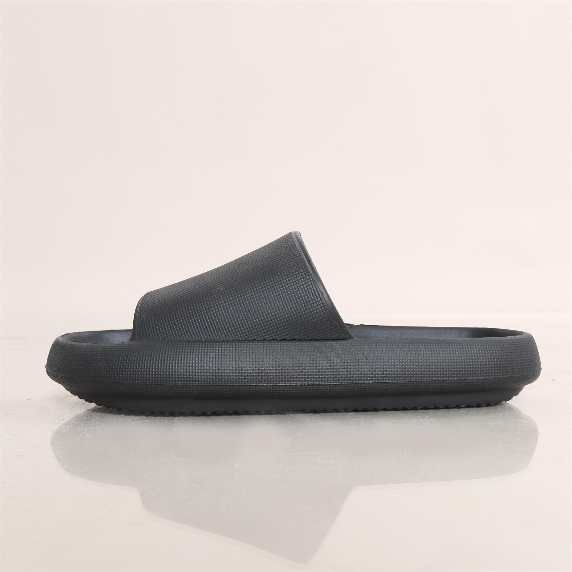 Basic Black Rubber Slippers